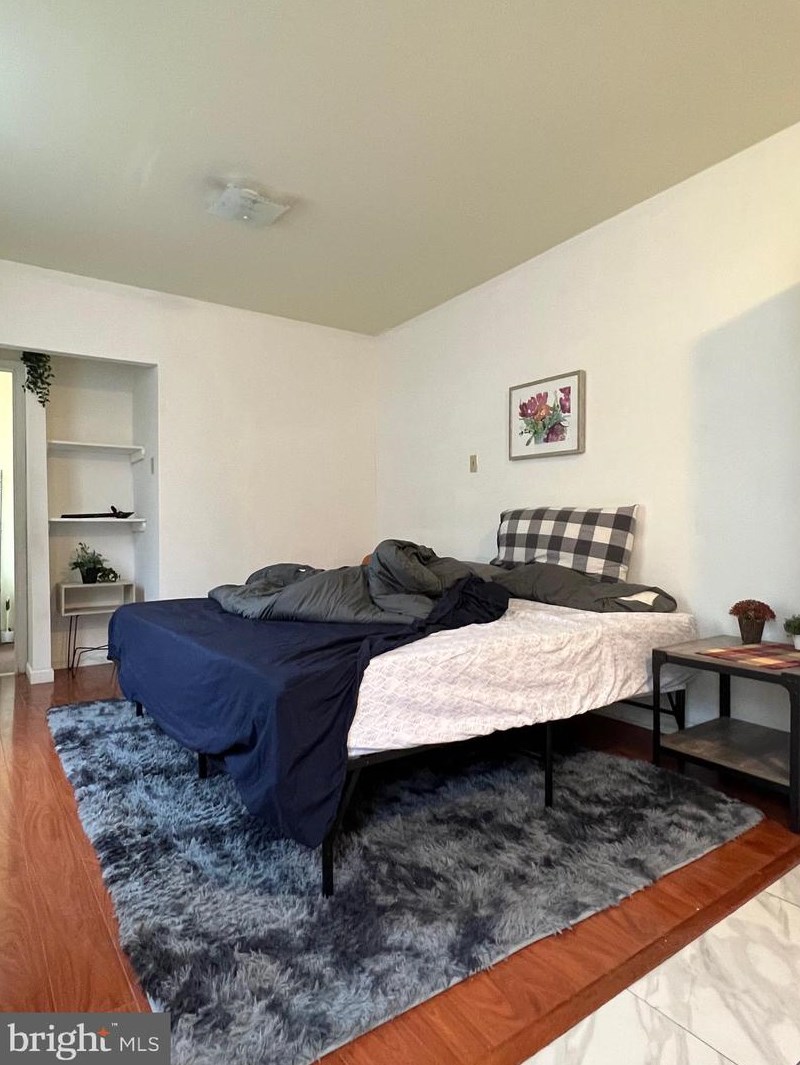 1811 Fairmount Ave #2r, Philadelphia, PA 19130