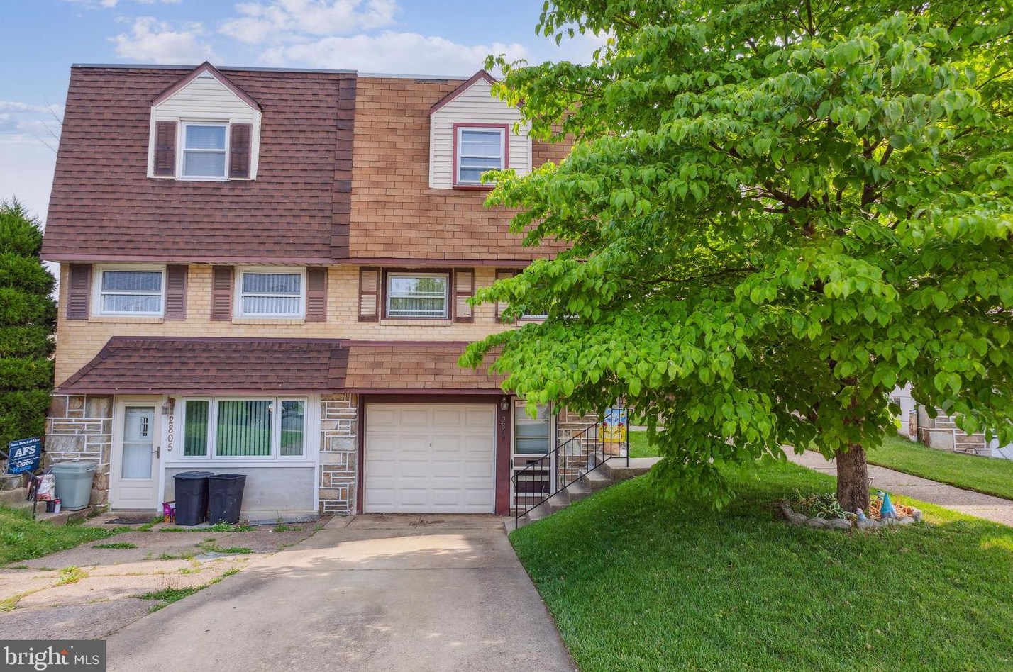 2807 Shipley Rd, Philadelphia, PA 19152-1616