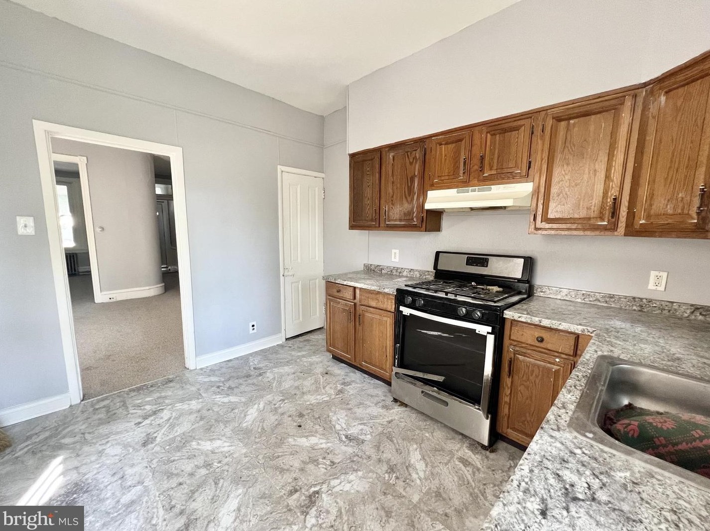 1317 55th St, Philadelphia PA  19143-0048 exterior