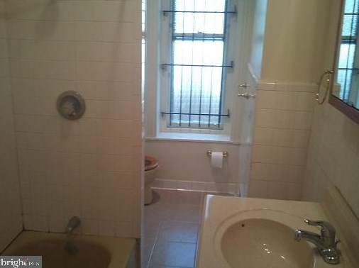 3510 Hamilton St #1w, Philadelphia, PA 19104