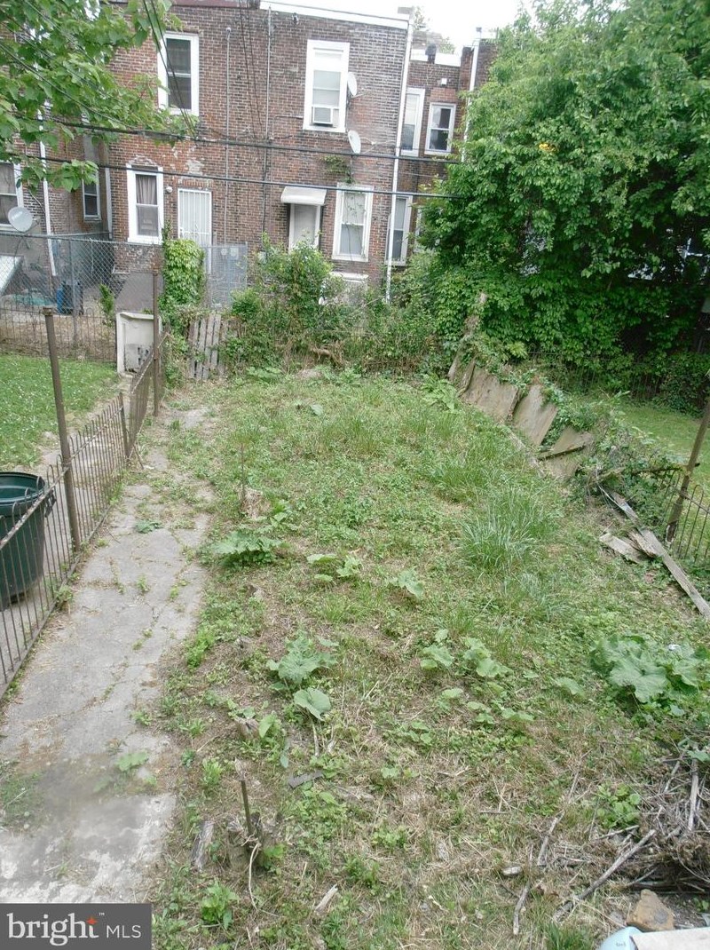 4031 Old York Rd, Philadelphia PA  19140-2026 exterior