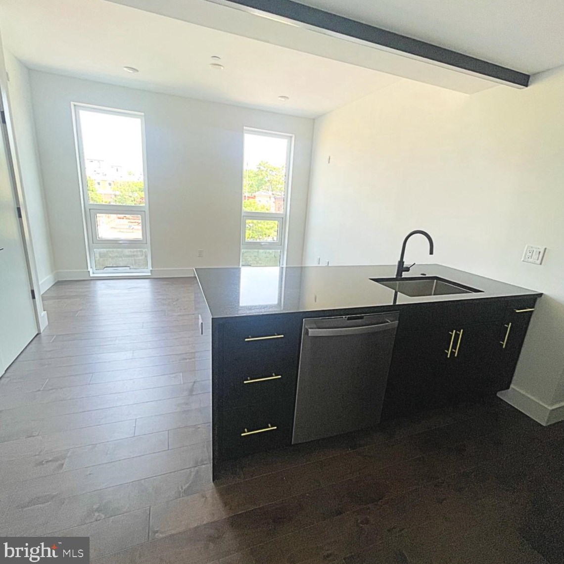 1501 N 31st St #215, Philadelphia, PA 19121