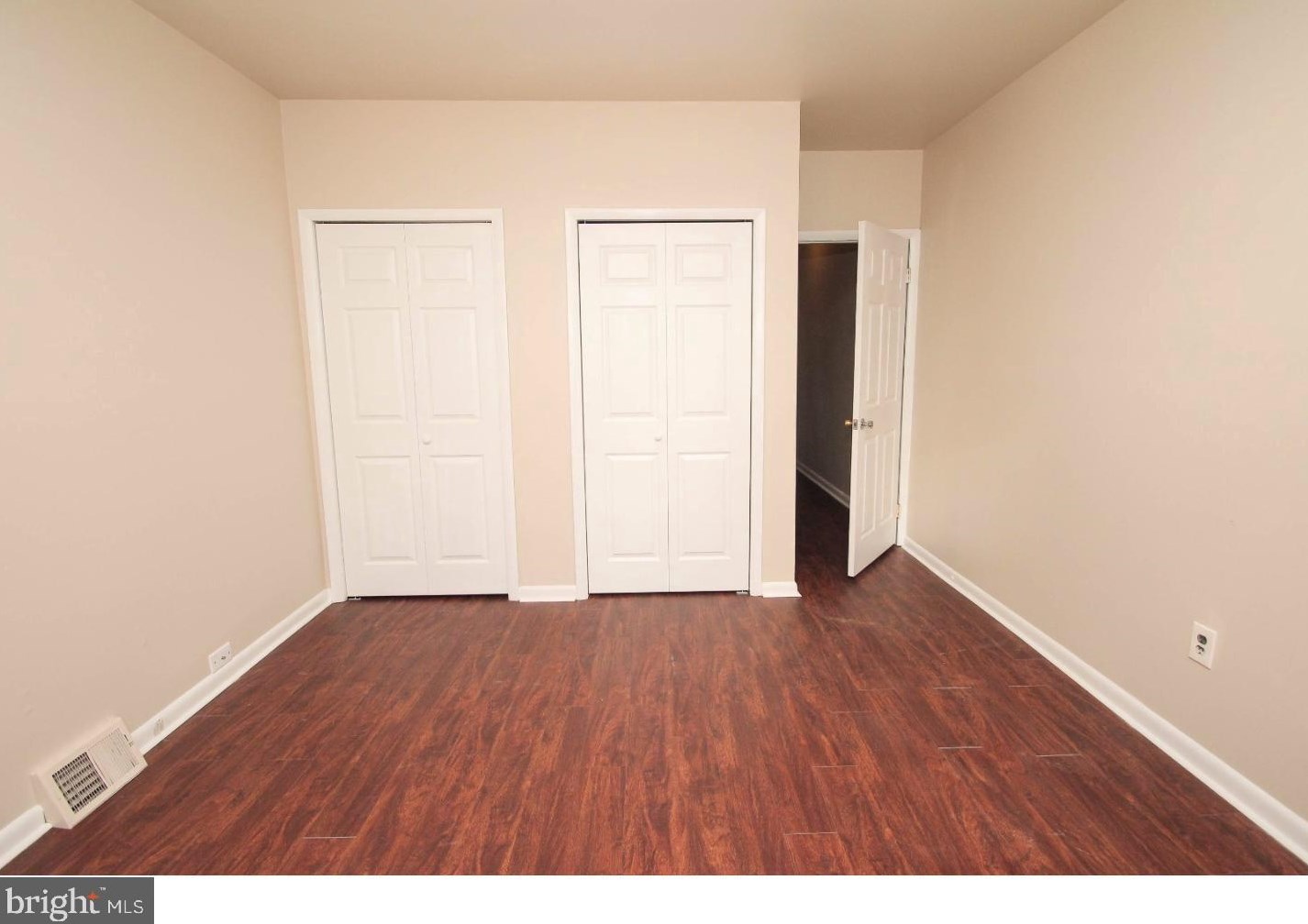 1734 W Diamond St #2, Philadelphia, PA 19121