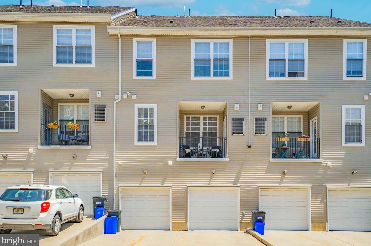 30 Brewerytown Ct, Philadelphia PA 19121-4431 exterior