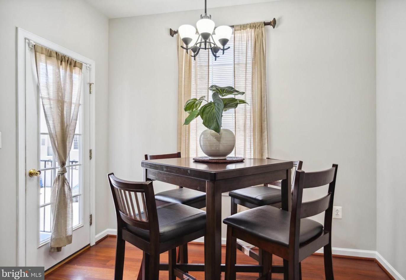 30 Brewerytown Ct, Philadelphia PA 19121-4431 exterior