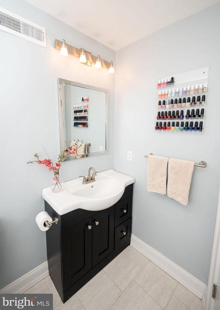 159 Mifflin St, Philadelphia PA 19148-1903 exterior