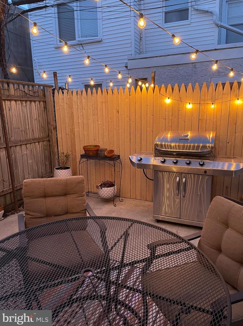 159 Mifflin St, Philadelphia PA 19148-1903 exterior