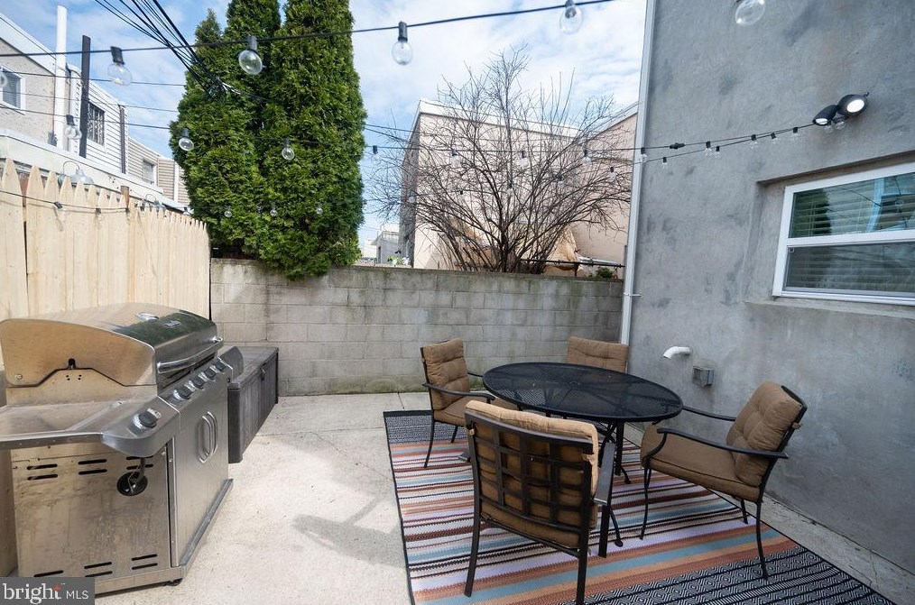 159 Mifflin St, Philadelphia PA 19148-1903 exterior