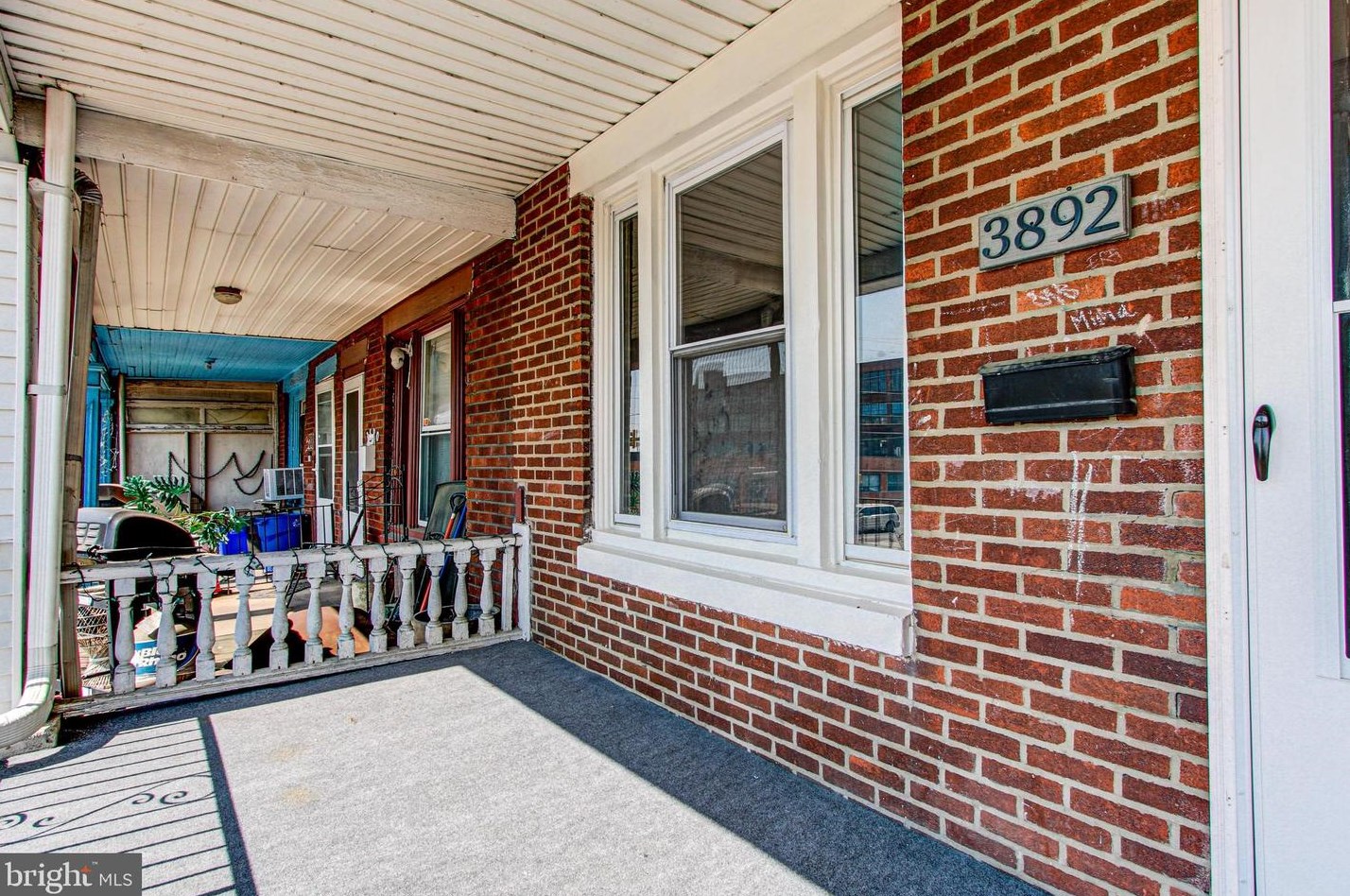 3892 M St, Philadelphia, PA 19124-5517