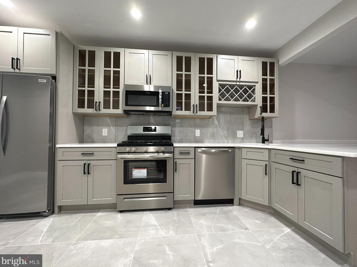 5611 Lansdowne Ave, Philadelphia, PA 19131-3404
