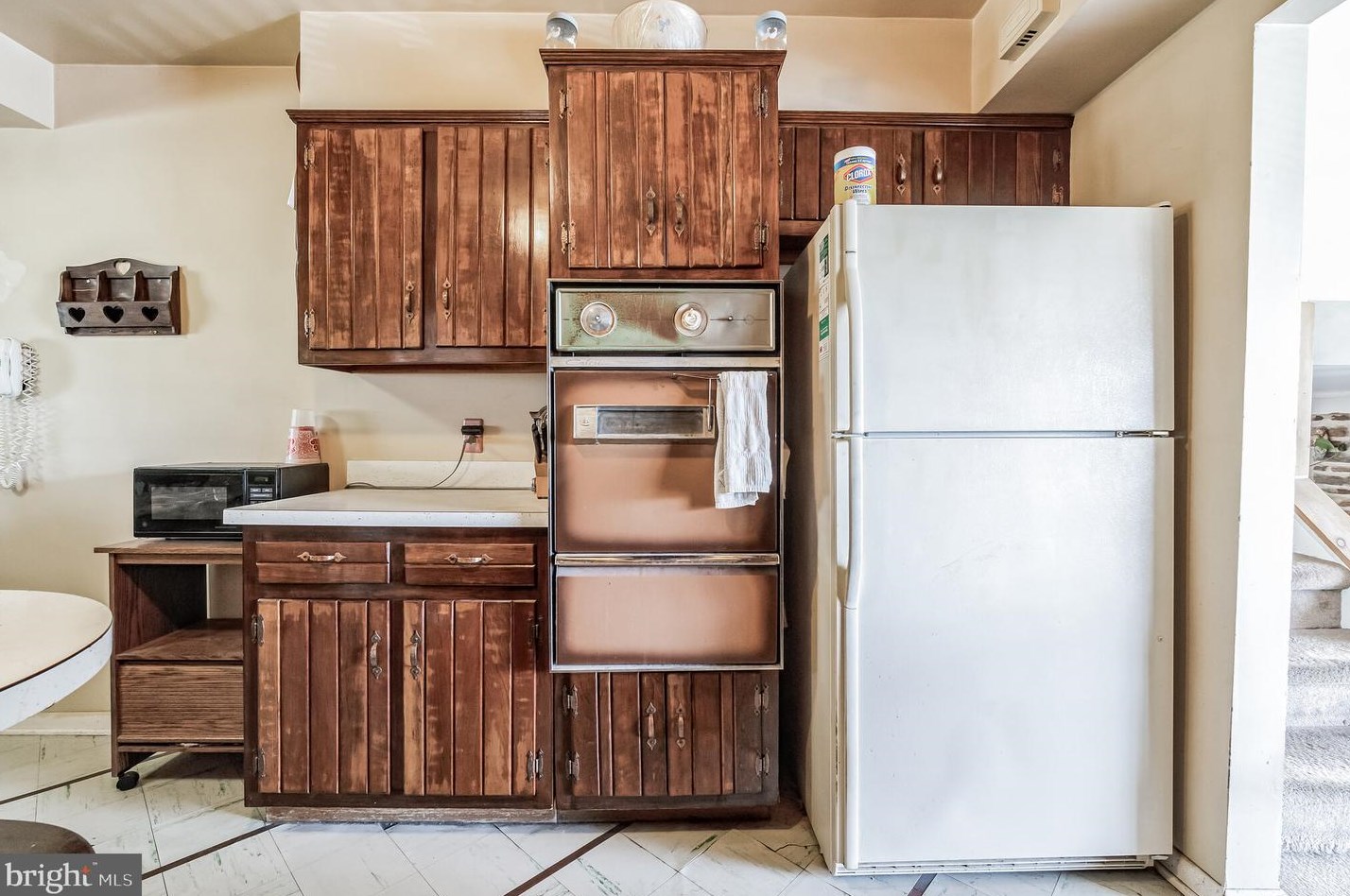 607 Renz St, Philadelphia PA 19128-1419 exterior