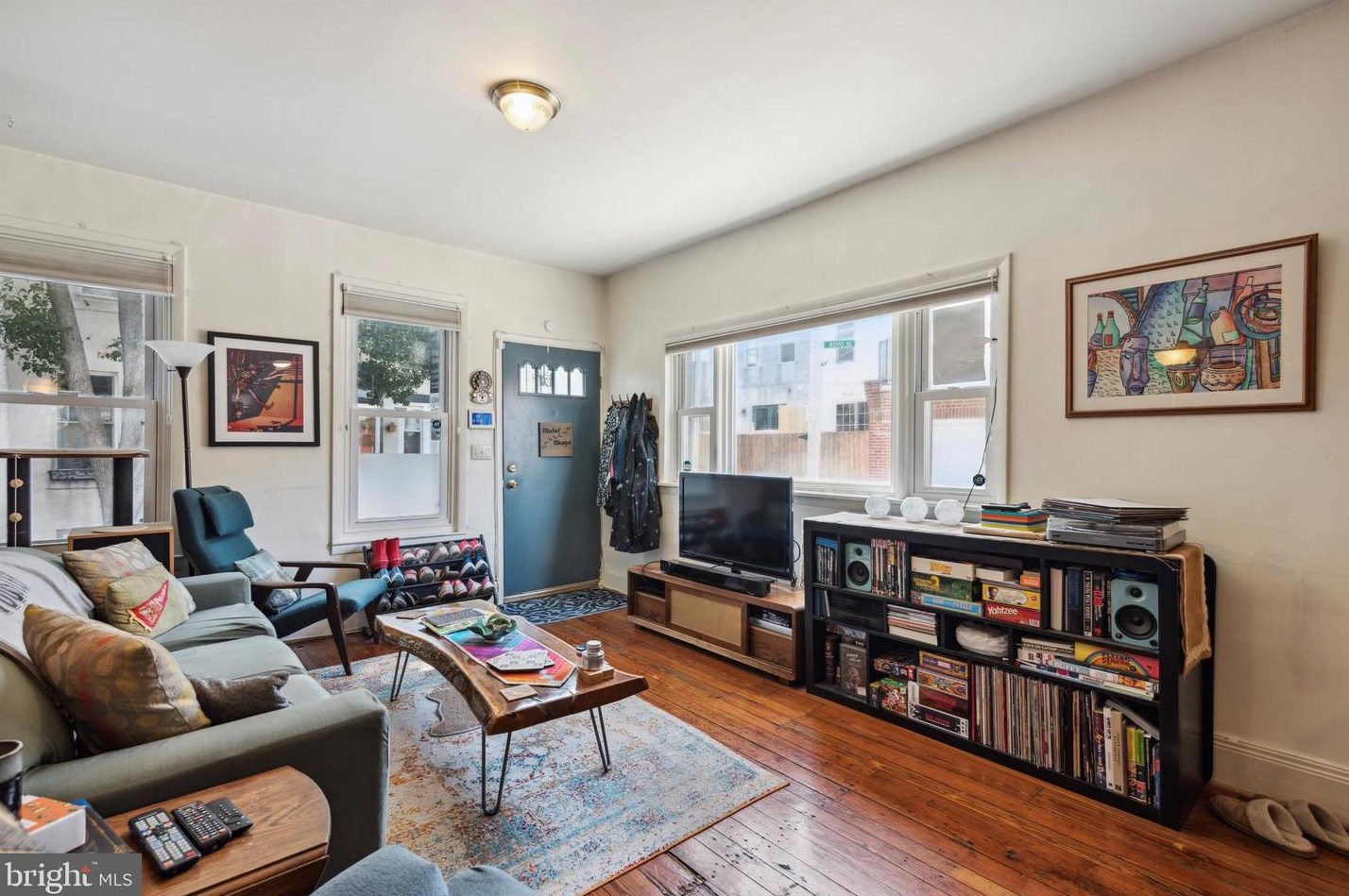 800 Bambrey St, Philadelphia, PA 19130-1809