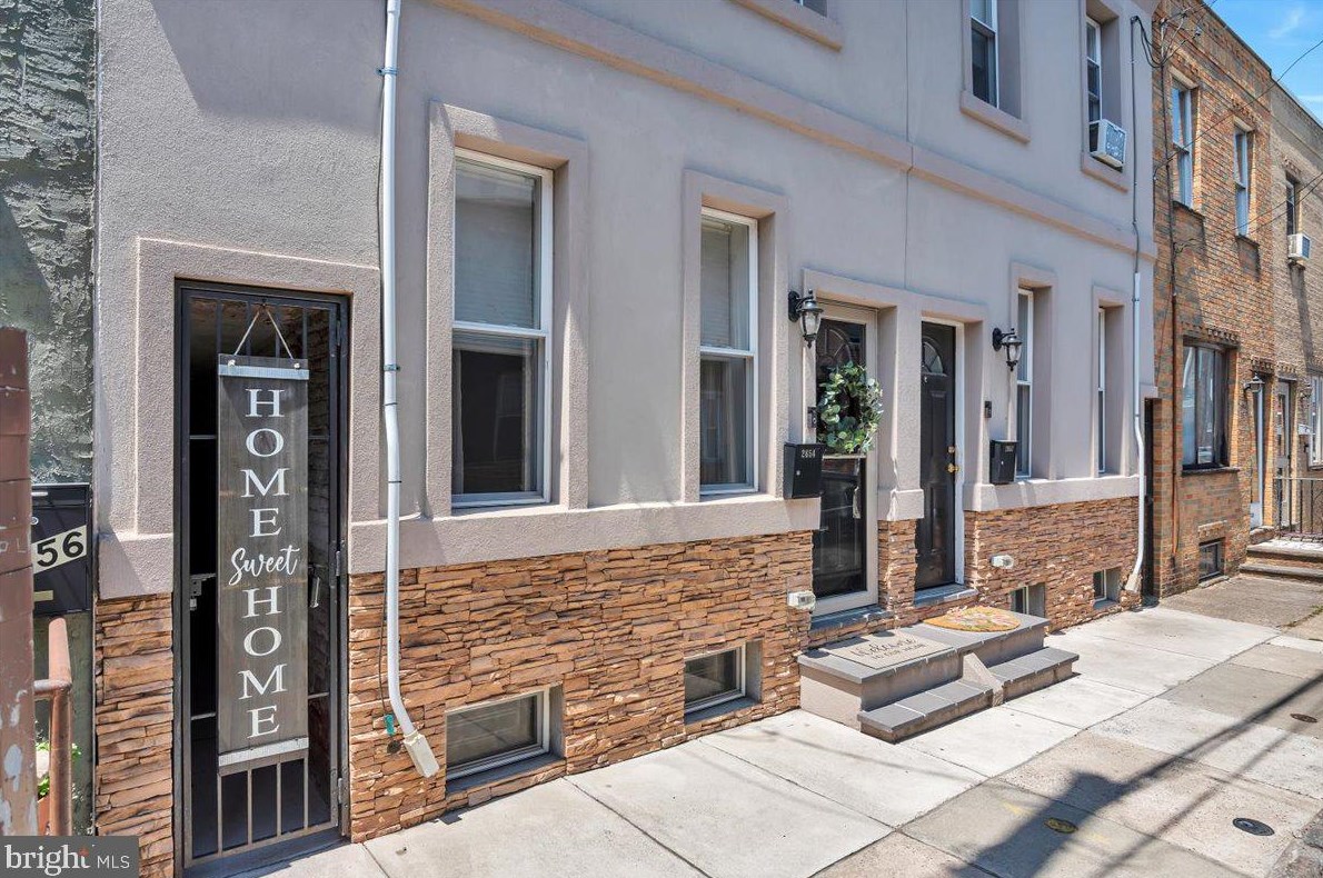 2654 Birch St, Philadelphia, PA 19134-4827