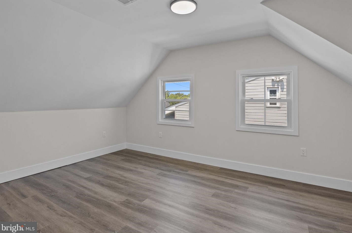 9312 Treaty Rd, Philadelphia PA  19114-3510 exterior