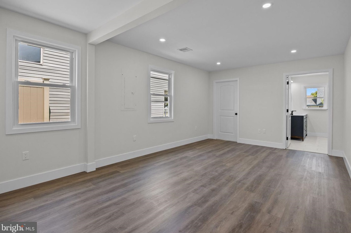 9312 Treaty Rd, Philadelphia PA  19114-3510 exterior