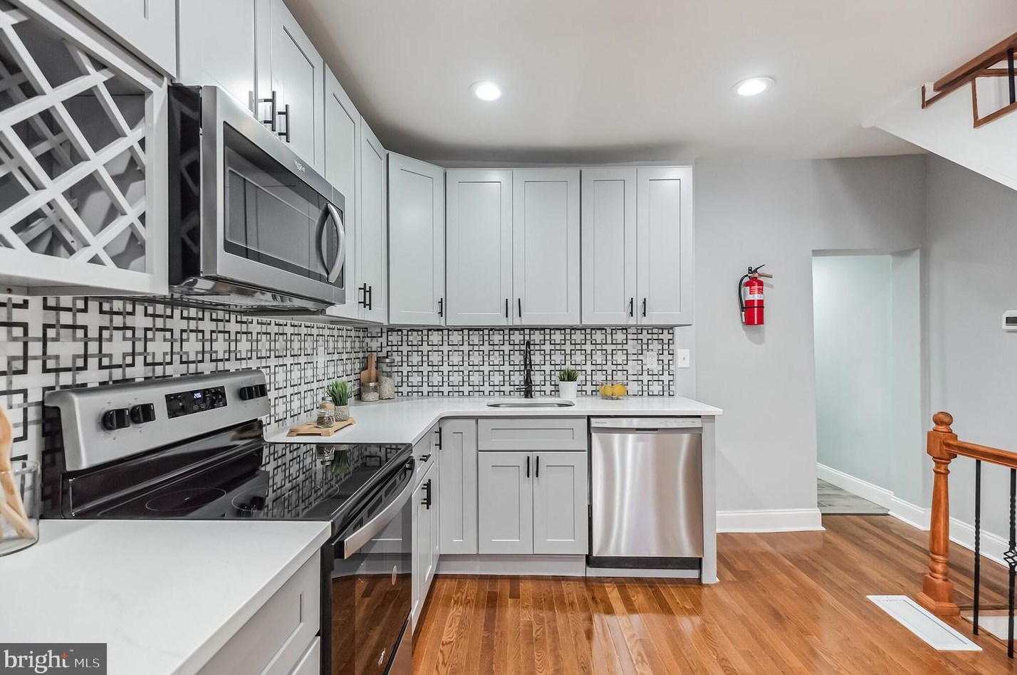 1544 Stillman St, Philadelphia PA  19146-4408 exterior