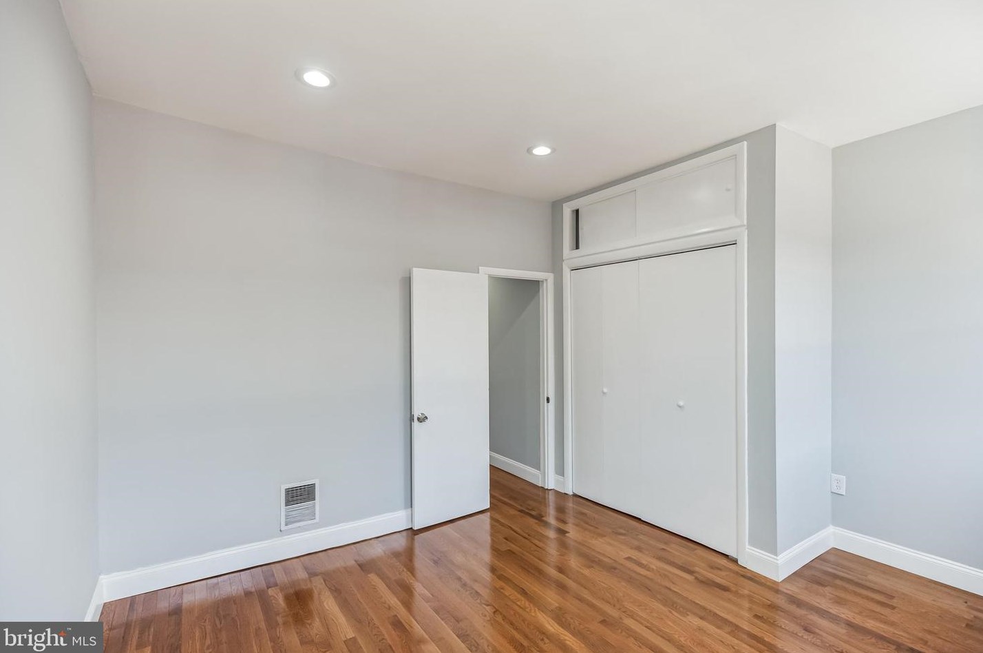 1544 Stillman St, Philadelphia PA  19146-4408 exterior
