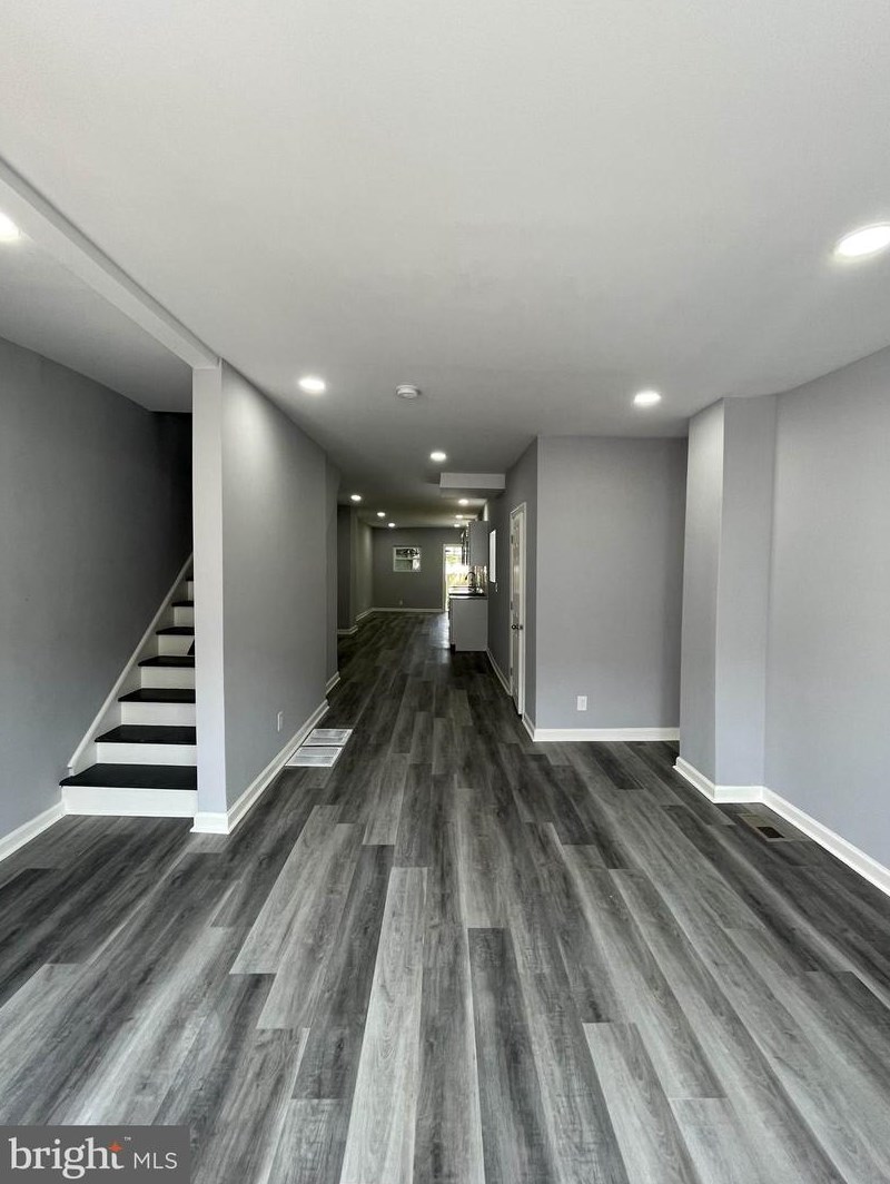 1527 N 27th St, Philadelphia, PA 19146
