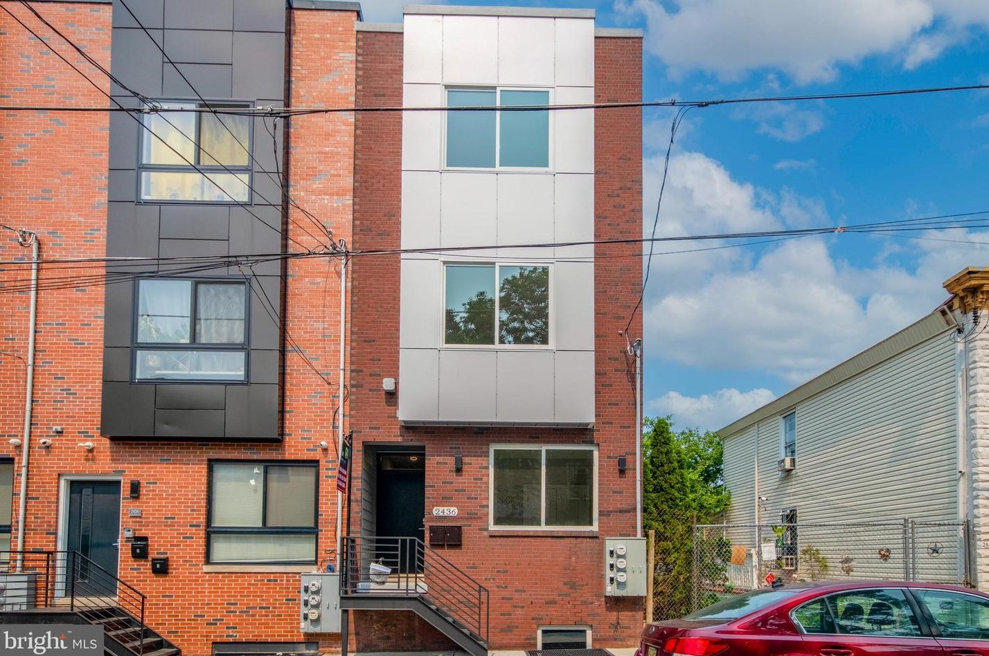 2436 N Hancock St #2, Philadelphia, PA 19133