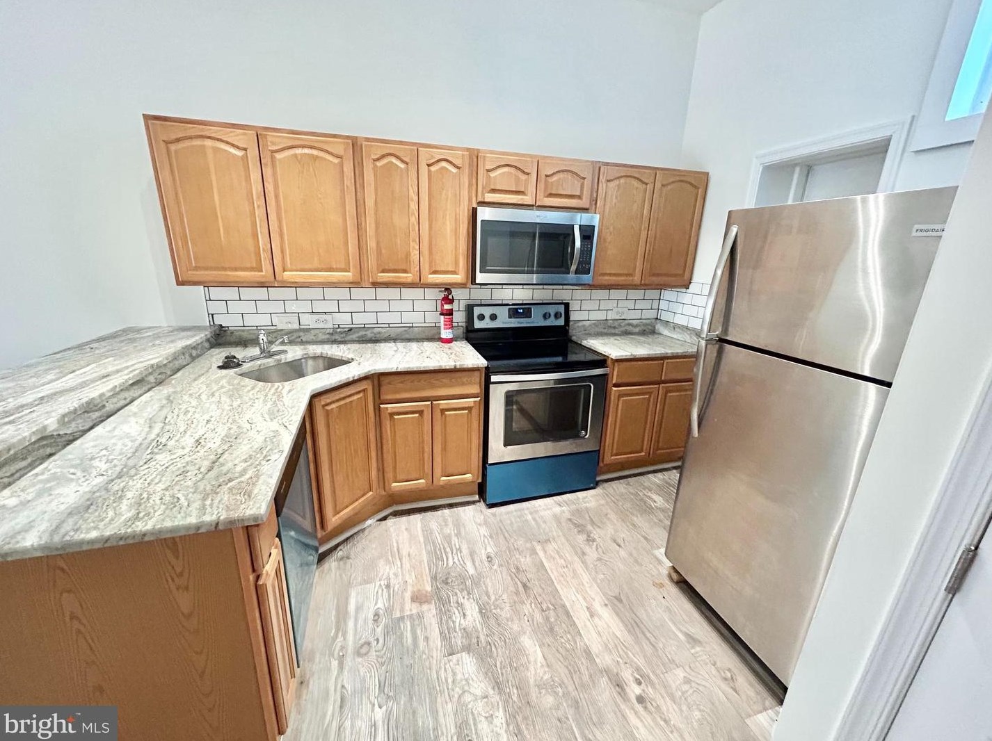 2002 N 4th St #3, Philadelphia, PA 19122