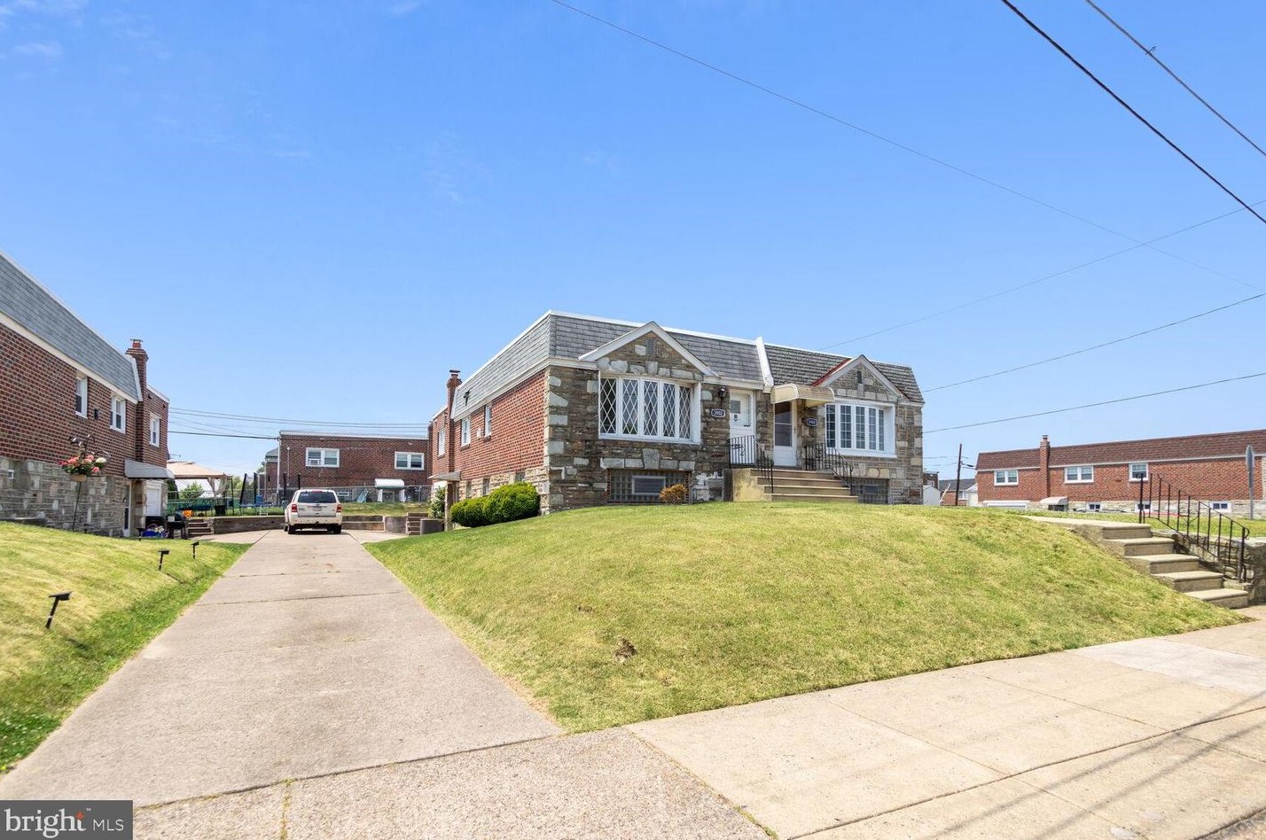3902 Pearson Ave, Philadelphia, PA 19114-2834