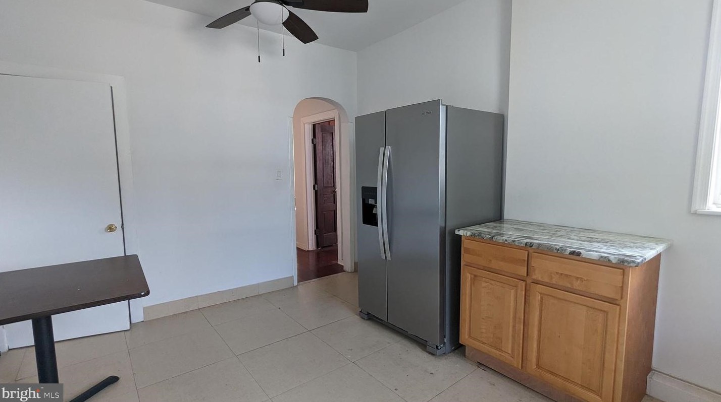 6302 Morton St #2, Philadelphia, PA 19144