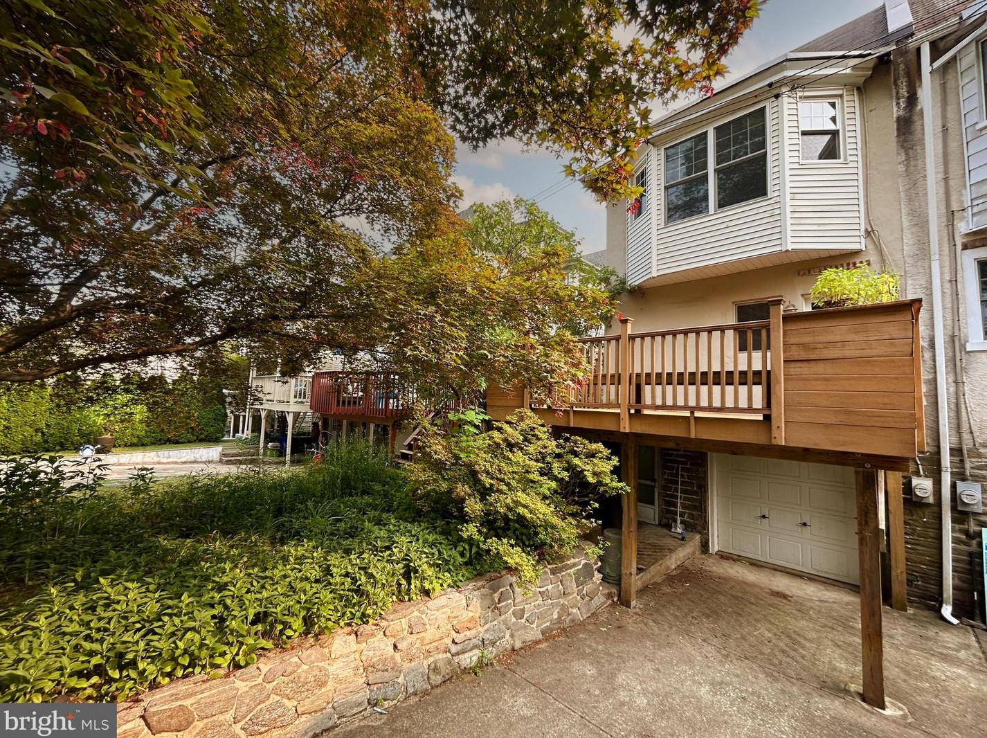 8413 Anderson St, Philadelphia PA  19118-2801 exterior