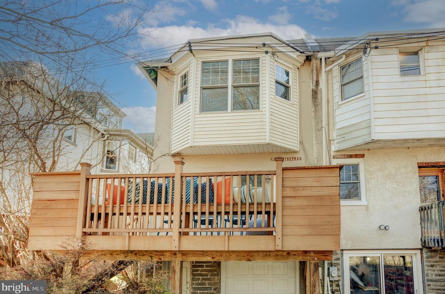 8413 Anderson St, Philadelphia PA  19118-2801 exterior