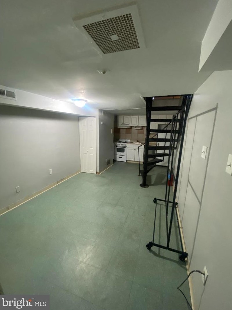 1021 Pine St Apt A, Philadelphia, PA