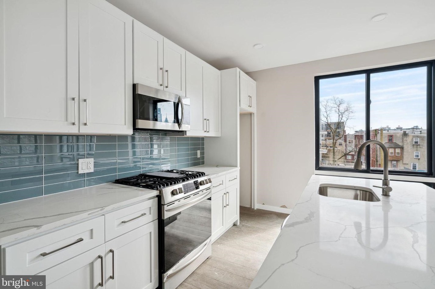 1648-50 Ridge Ave, Philadelphia PA  19130-2135 exterior