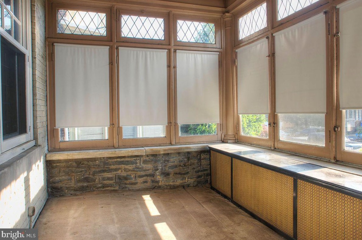 4633 Old York Rd, Philadelphia PA  19140-1221 exterior