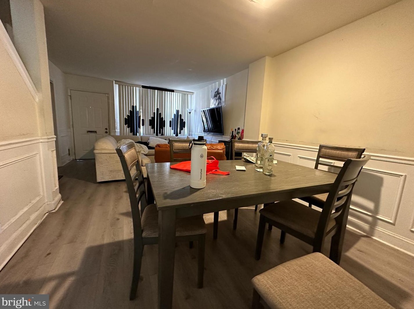 1614 W Diamond St, Philadelphia, PA 19121