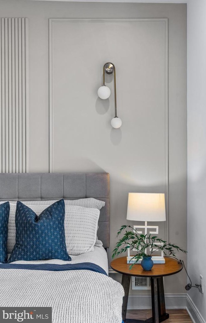 1106 Watkins St, Philadelphia PA  19148-1521 exterior