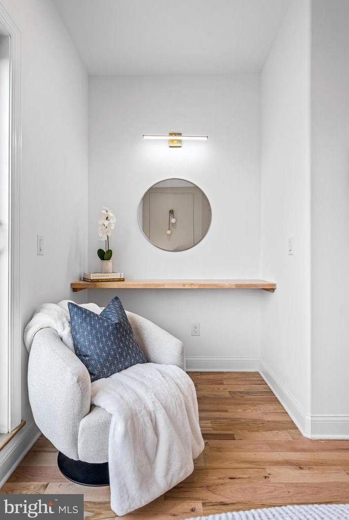 1106 Watkins St, Philadelphia PA  19148-1521 exterior