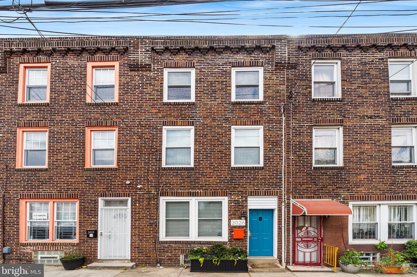 2026 Huntingdon St, Philadelphia PA  19125-1445 exterior