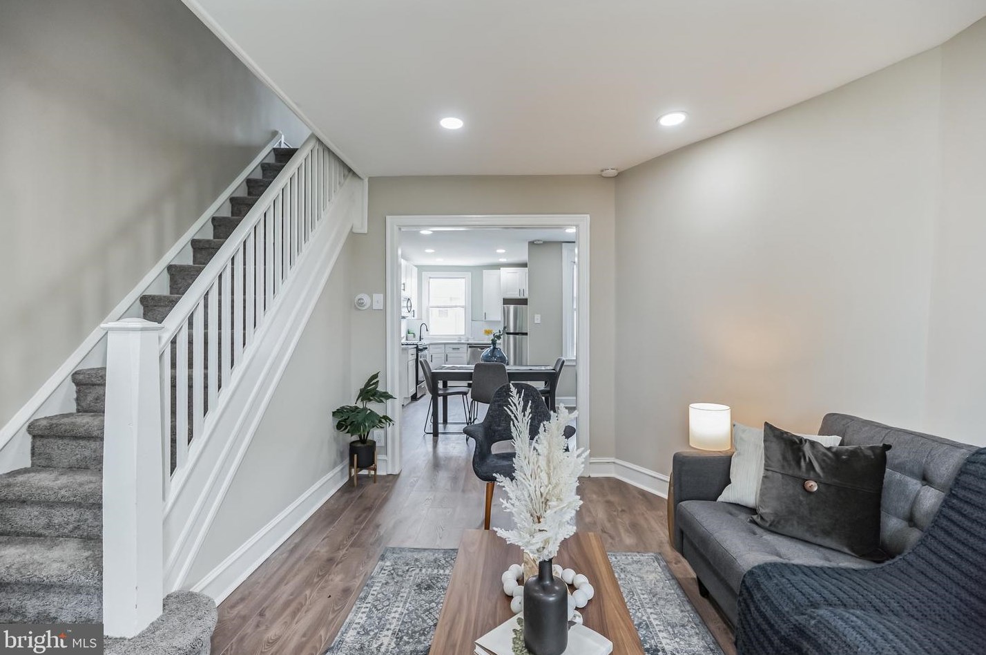 247 Calvert St, Philadelphia, PA 19120-1864