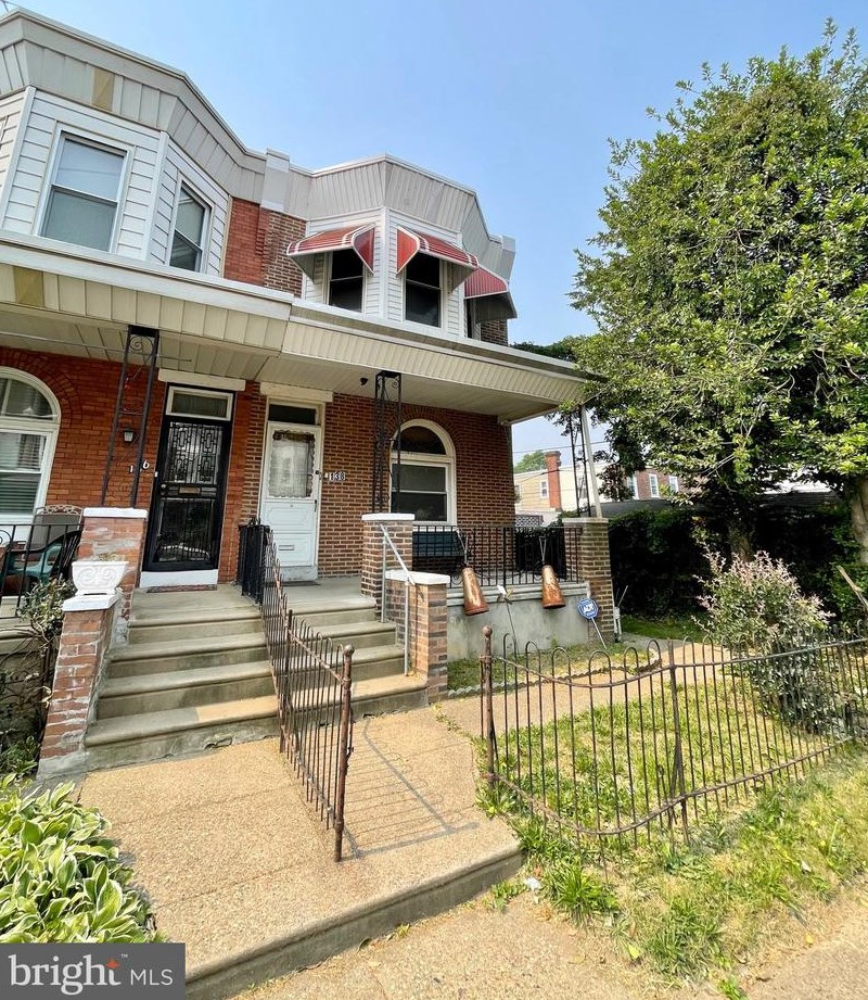 138 Gale St, Philadelphia, PA 19120-2915