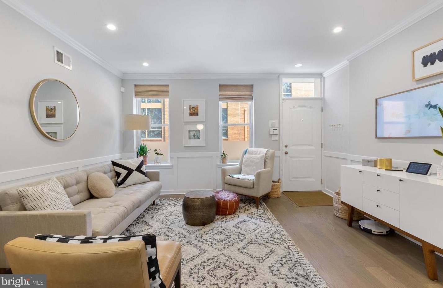 2136 Pemberton St, Philadelphia PA  19146-1221 exterior