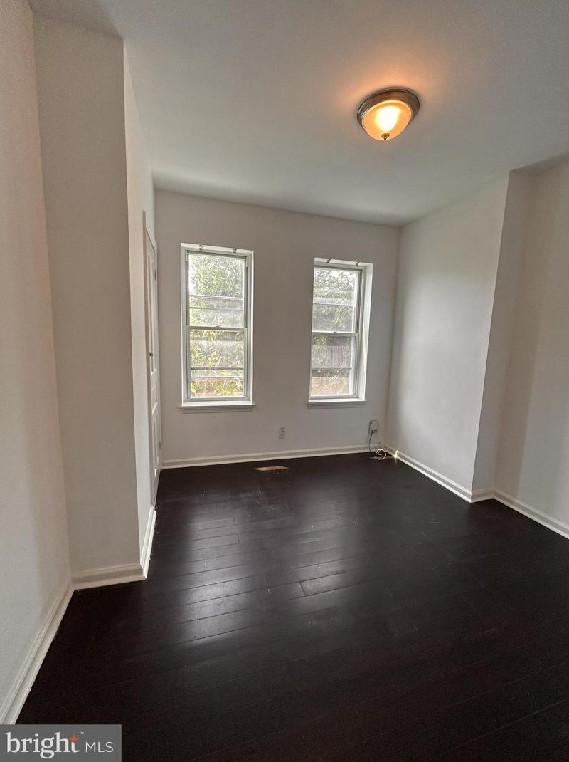 124 Wanamaker St, Philadelphia PA  19139-2443 exterior