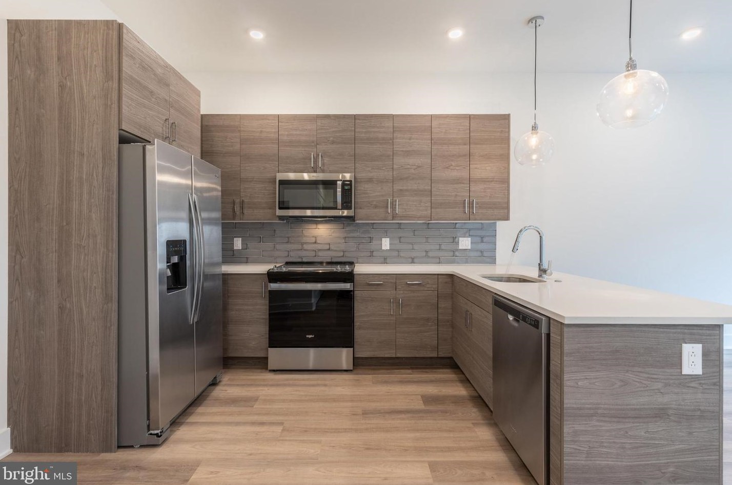 5545 Pulaski Ave #unit 202, Philadelphia, PA 19144