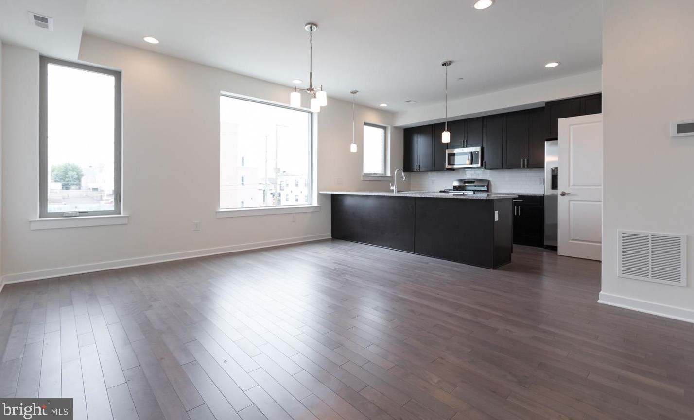 2123 E Lehigh Ave, Philadelphia, PA 19125