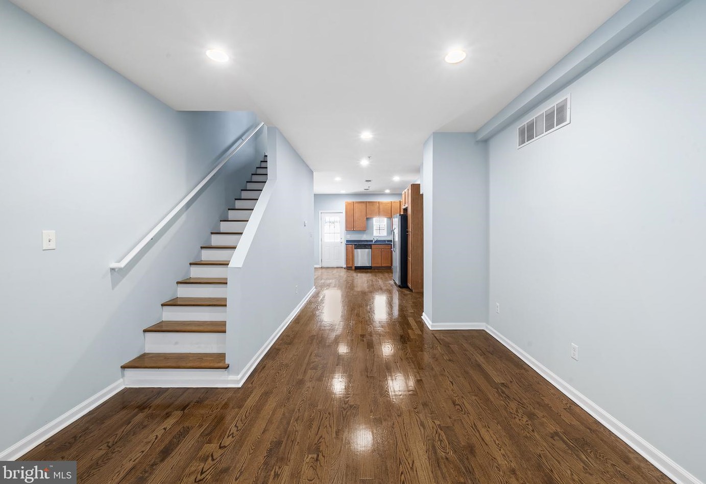 1811 Titan St, Philadelphia PA  19146-2926 exterior