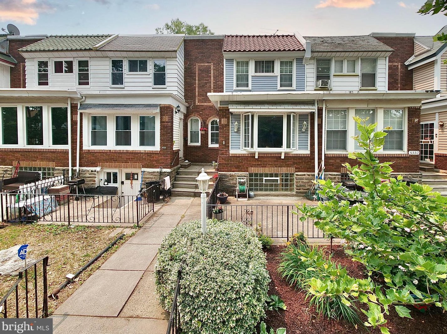 5330 Sylvester St, Philadelphia, PA 19124-1113