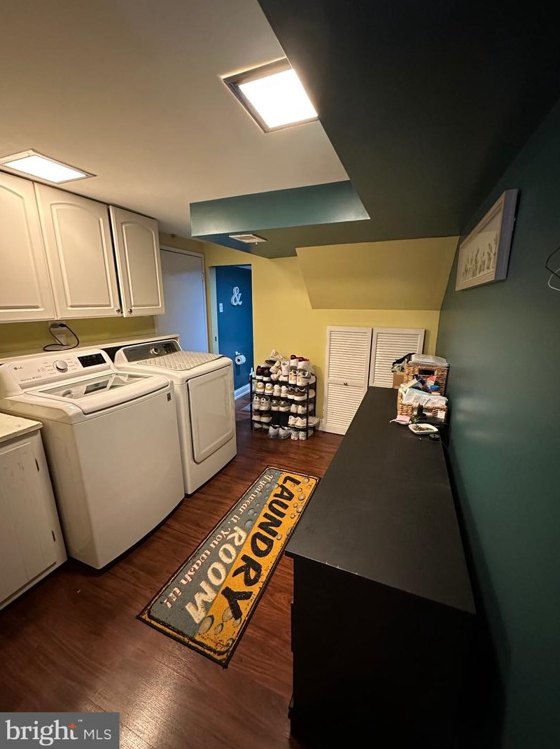 214 Wickley Rd, Philadelphia PA 19154-4338 exterior