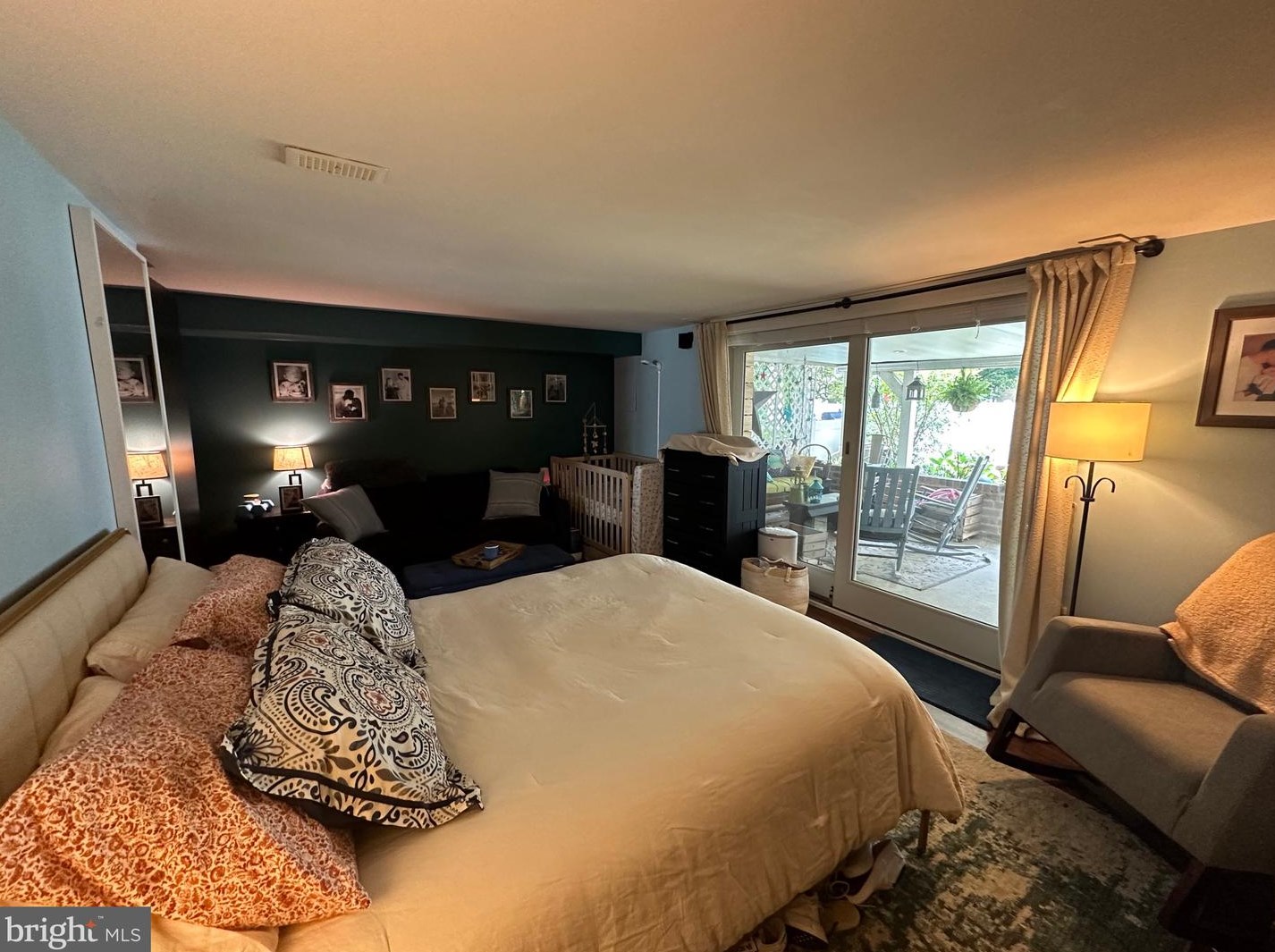 214 Wickley Rd, Philadelphia PA 19154-4338 exterior