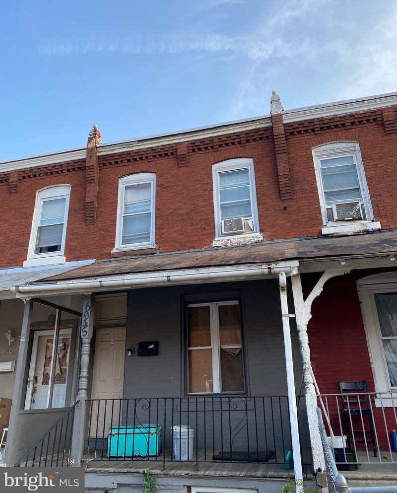 6045 Kershaw St, Philadelphia, PA 19151-4424