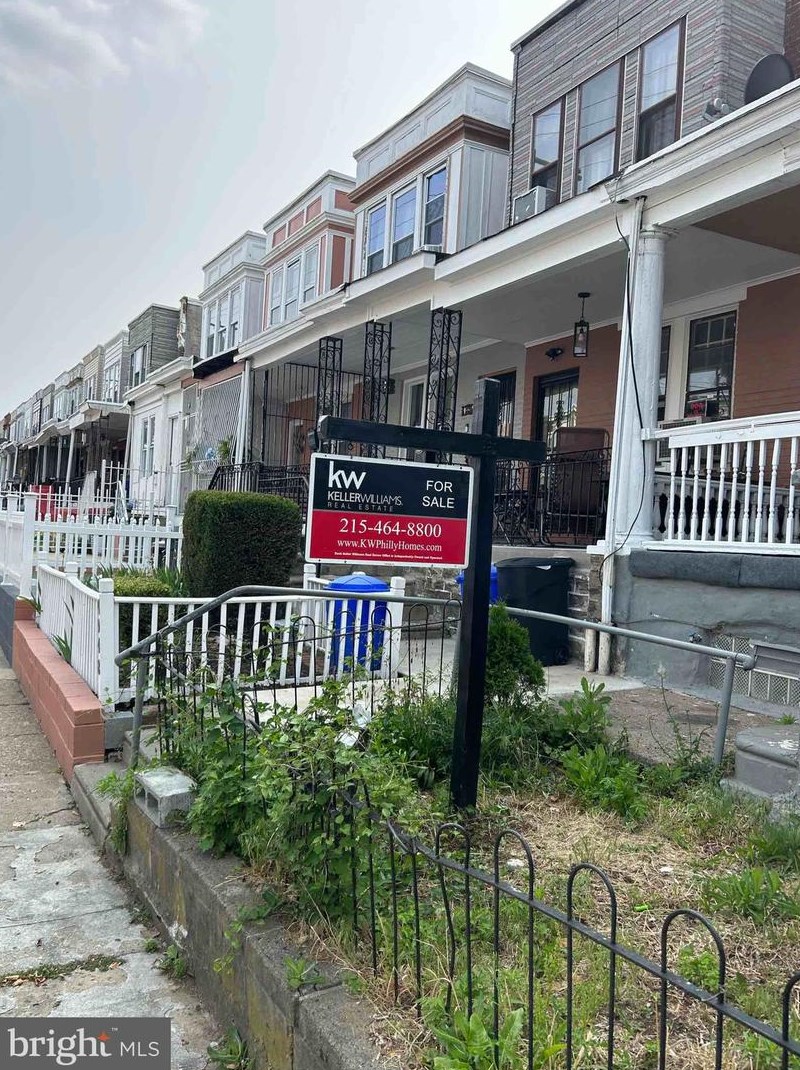 4950 7th St, Philadelphia, PA 19120-3708