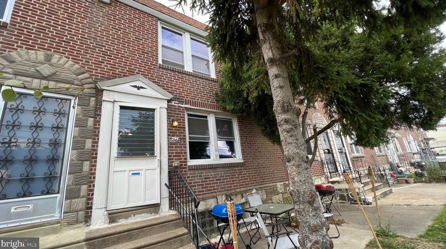 7248 Rutland St, Philadelphia, PA 19149-1128