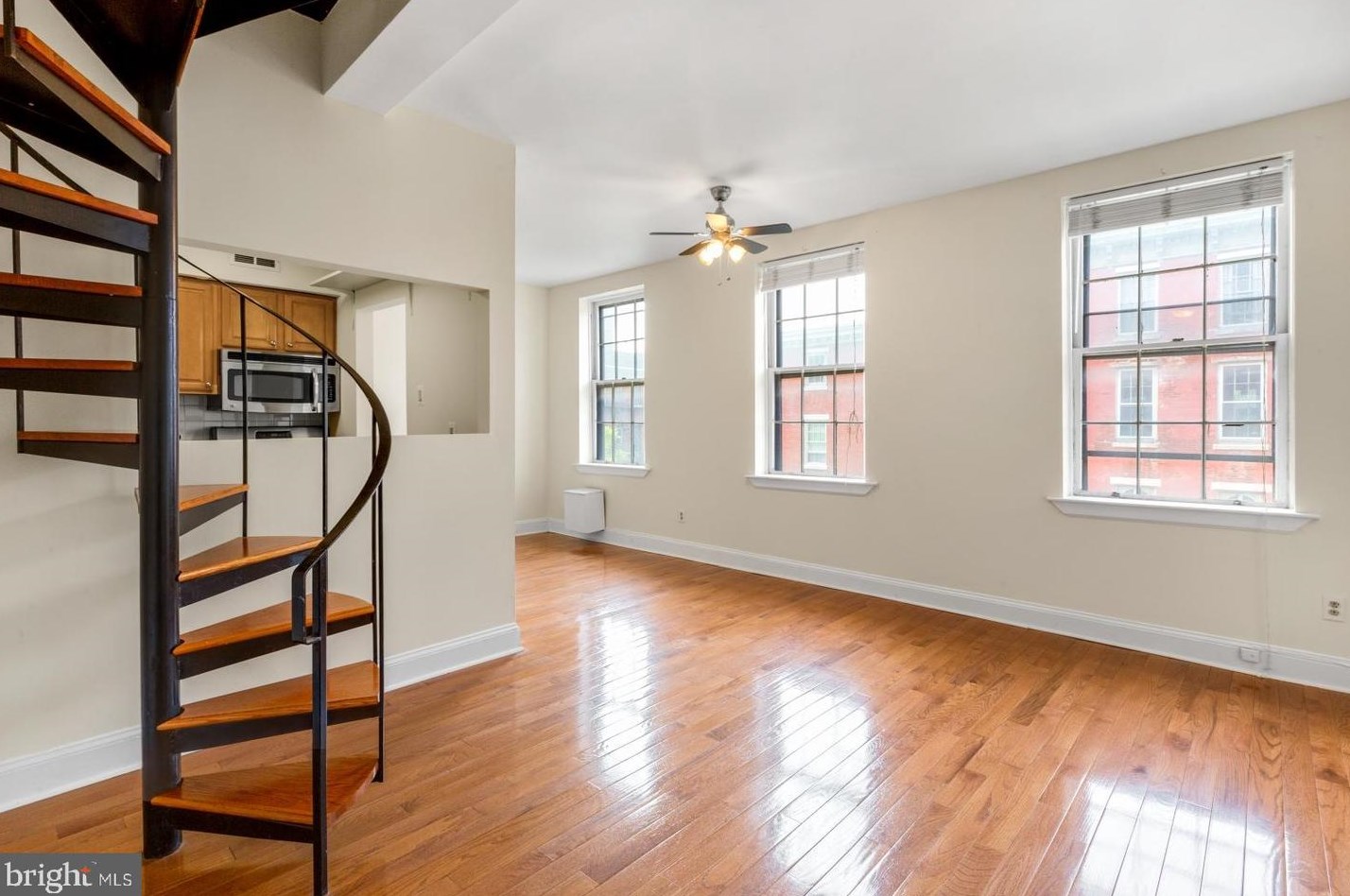 1619 Spruce St #3, Philadelphia, PA 19103