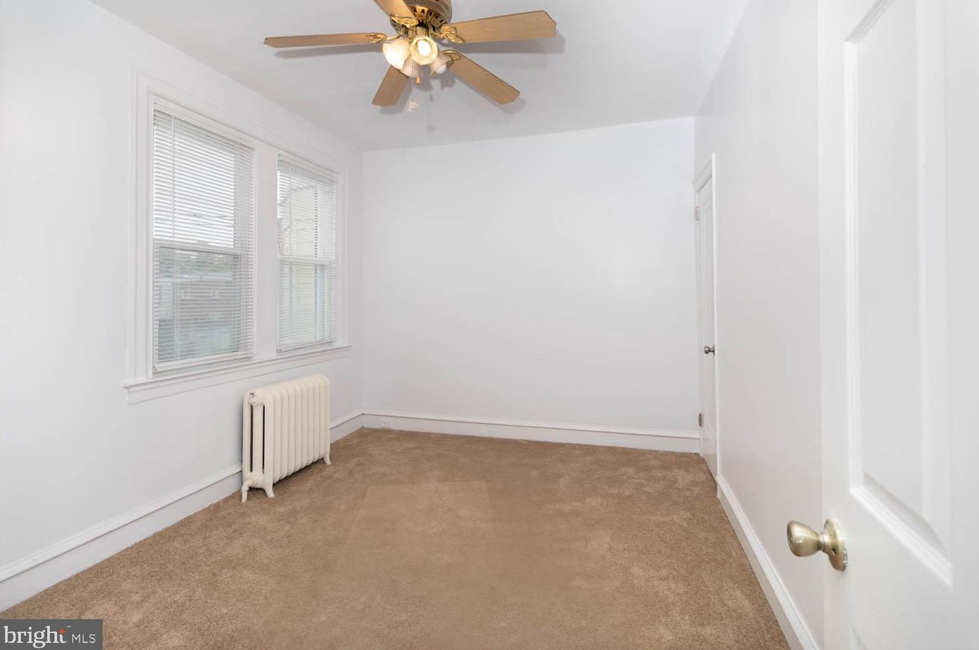 1713 68th Ave, Philadelphia PA  19126-2607 exterior